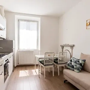 anitas-apartment.it-lombardy.com/